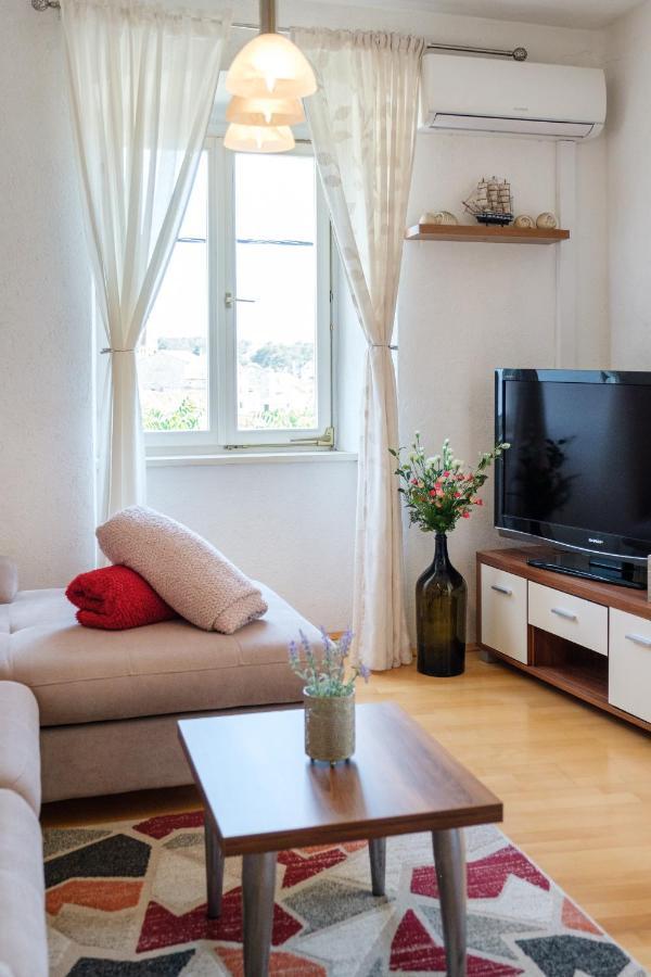 Apartman Mare Milna  Ngoại thất bức ảnh