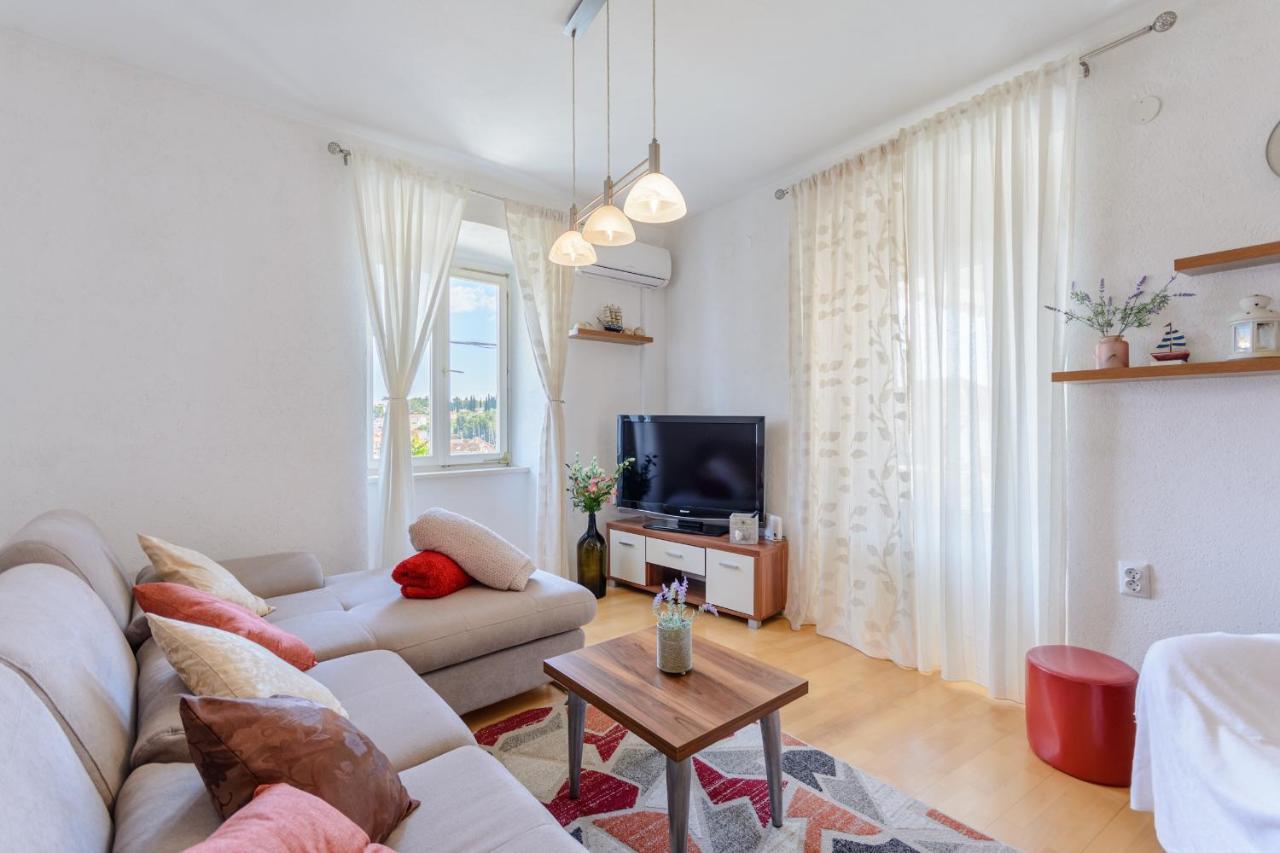 Apartman Mare Milna  Ngoại thất bức ảnh