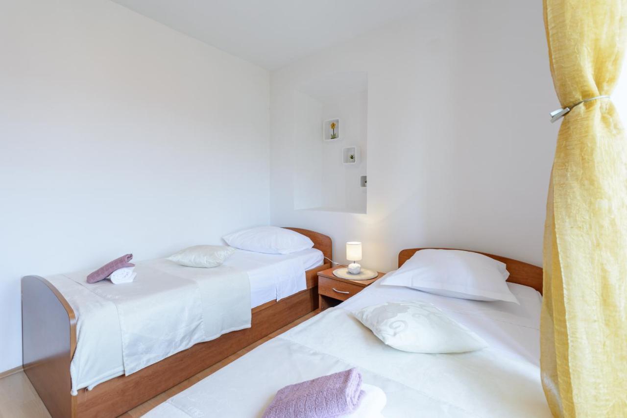 Apartman Mare Milna  Ngoại thất bức ảnh